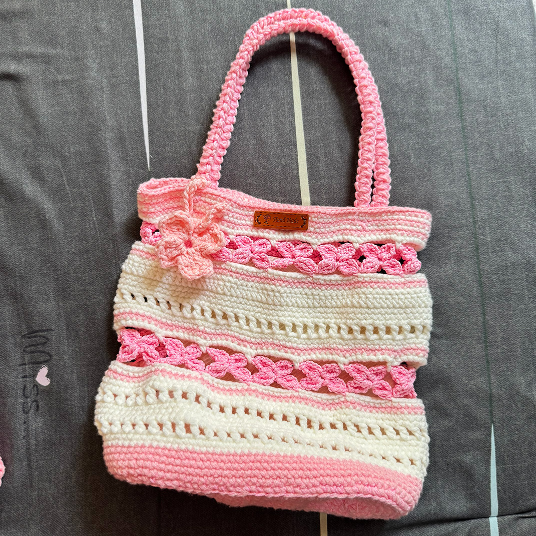 Strawbeshake Tote handmade crochet product